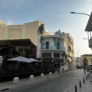 Apartament 2 Bedroom In Ermou 4 Minute Walk, Larnaca